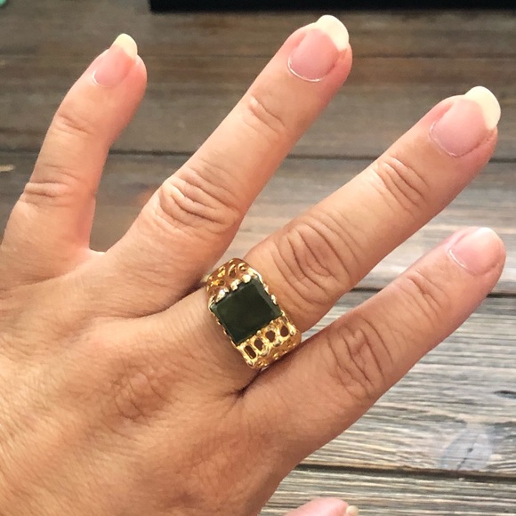 Men’s 18KT ring - Picture 2 of 6